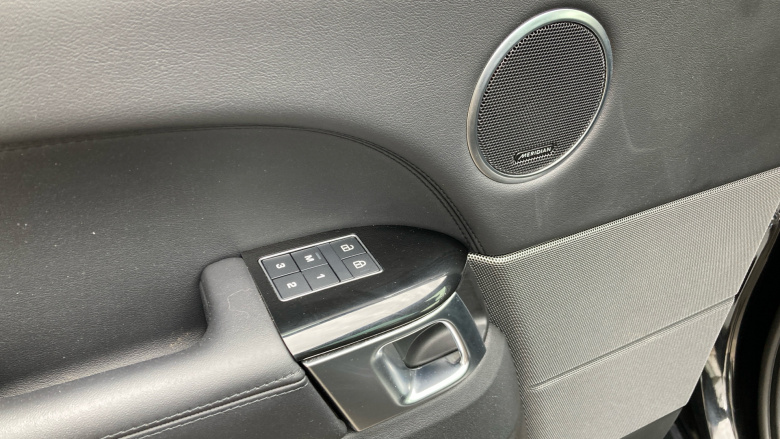 Land Rover Range Rover Sport 3.0 D250 HSE Silver 5dr Auto [7 Seat] Diesel Estate